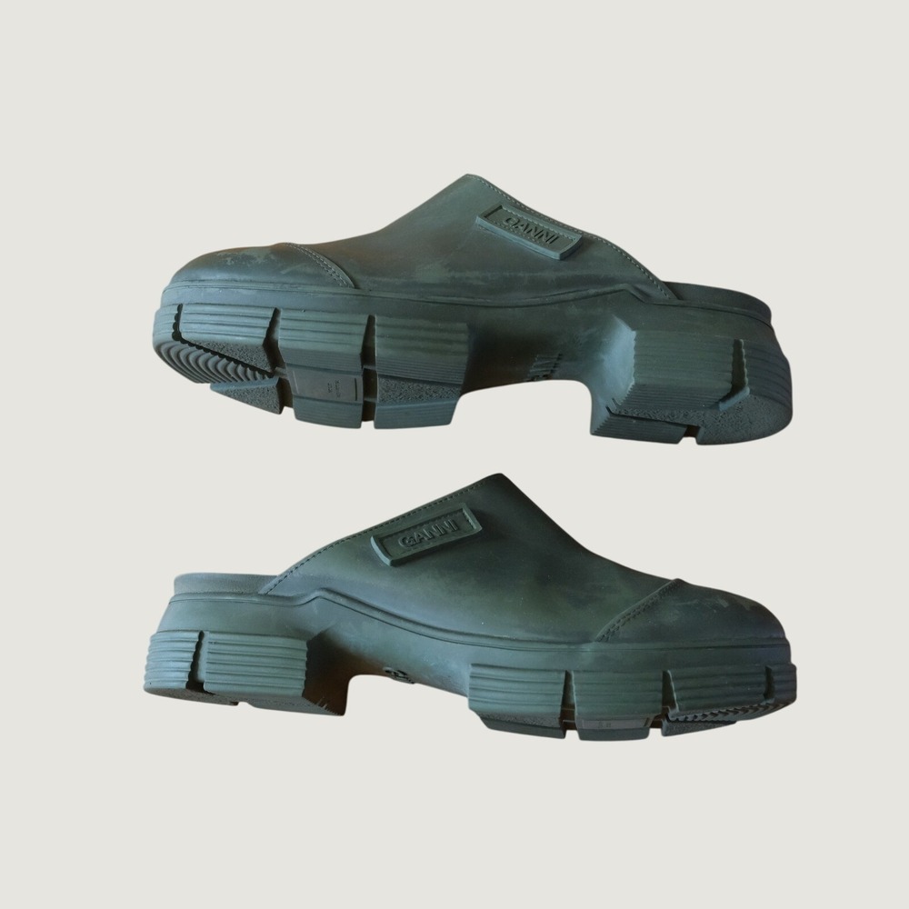 Ganni Recycled Rubber City Mules Green Lug Sole Clogs Size 38 Chunky Utility